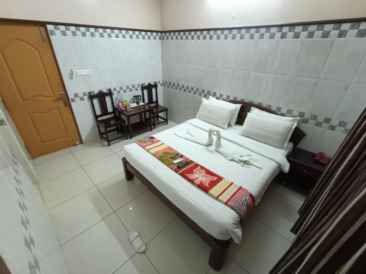 Hotel Arunachala Pondicherry Exteriör bild