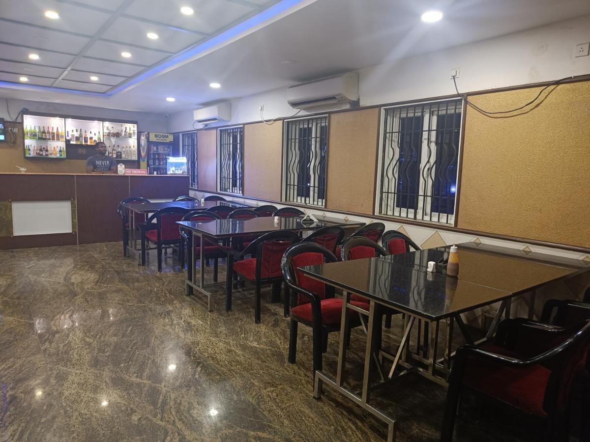 Hotel Arunachala Pondicherry Exteriör bild
