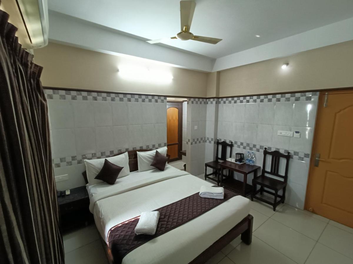 Hotel Arunachala Pondicherry Exteriör bild